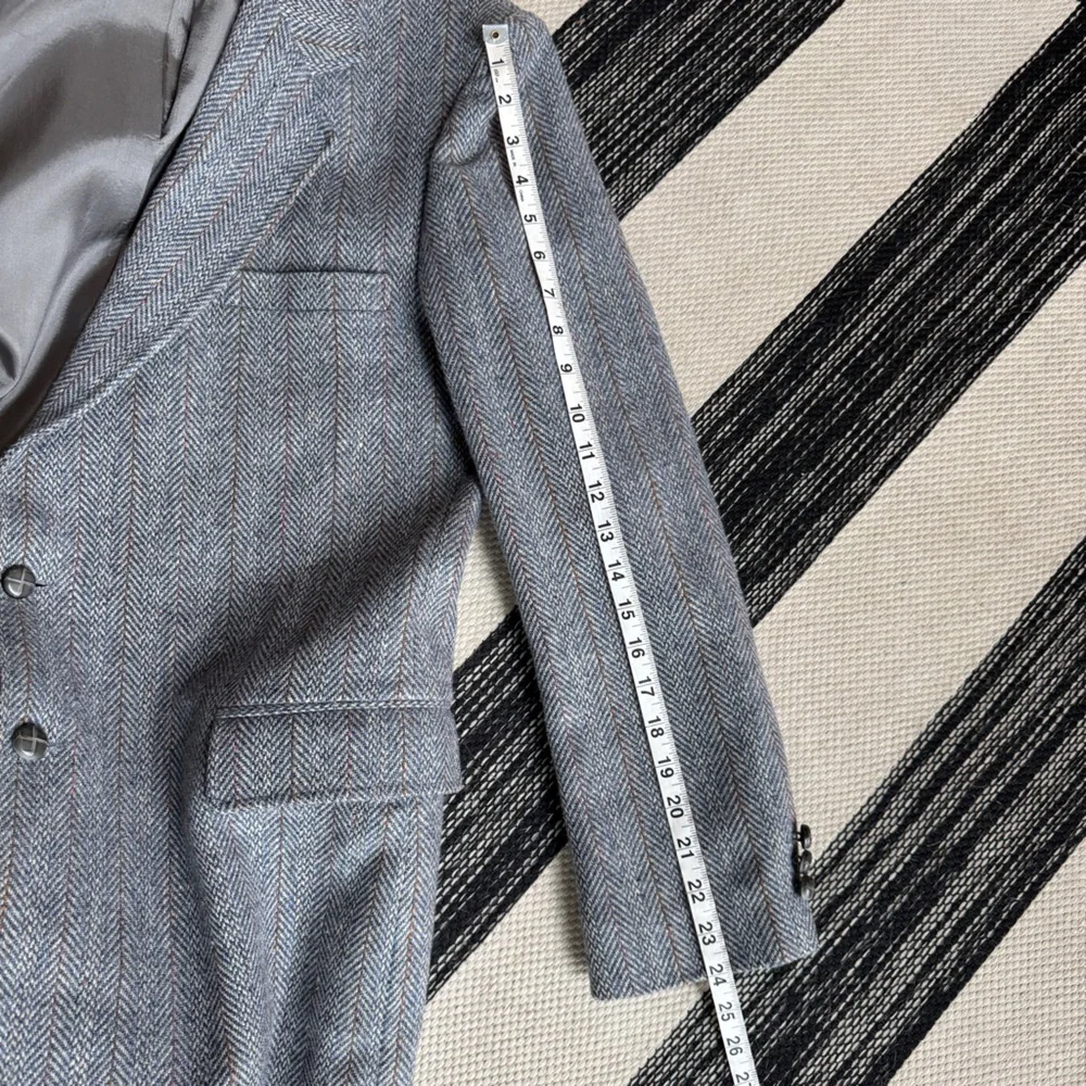 Vintage Blazer By The Blade Mens Gray Herringbone Two Buttons  Blazer Size‎ 46R